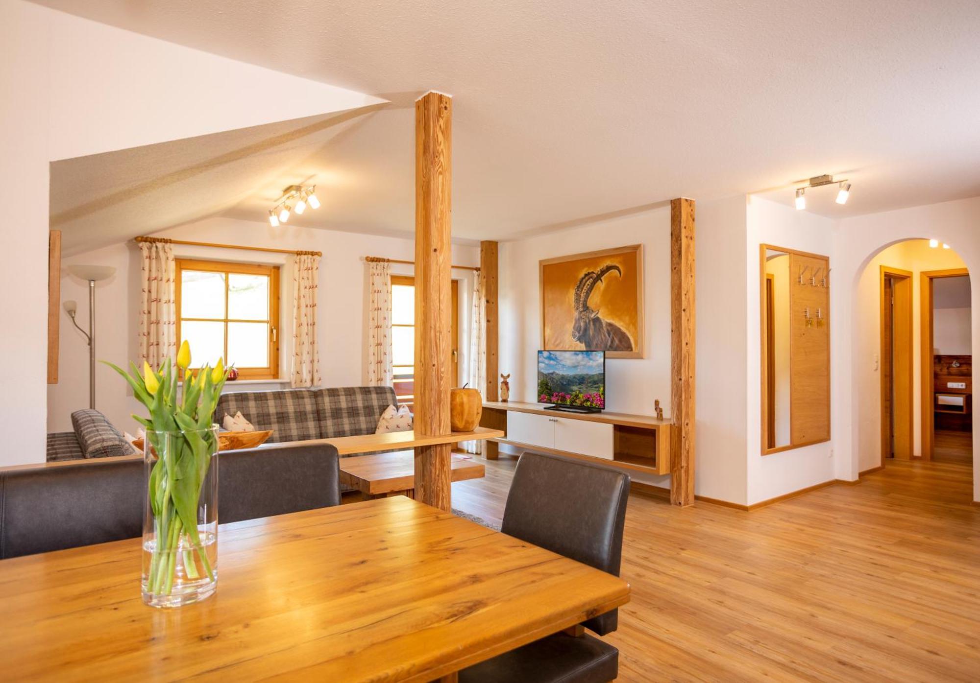 Apartmán Haus Berg & Tal Hirschegg  Exteriér fotografie